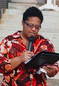 JORDAN MILES | HERALD Commonwealth’s Attorney Megan Clark opens the memorial ceremony in front of the Prince Edward County Courthouse.