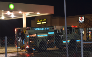 BRIAN KLINGENFUS | HERALD  Farmville and Hampden-Sydney volunteer fire departments responded to a report of a gas leak on South Main Street on Wednesday night.