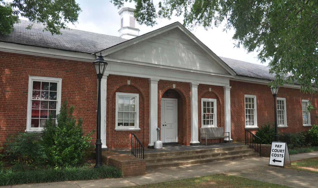 Ownership of court records addressed Farmville Farmville