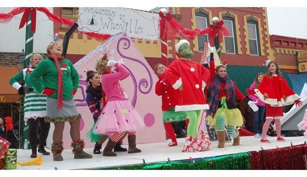 Farmville Christmas Parade