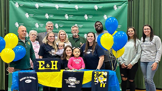 signs with Emory and Henry